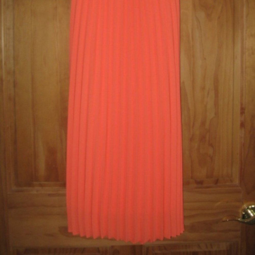 Banana Republic Orange Pleated Dress - Picture 2 of 4